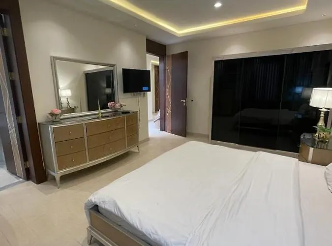Al Narjes Villas & Apartments